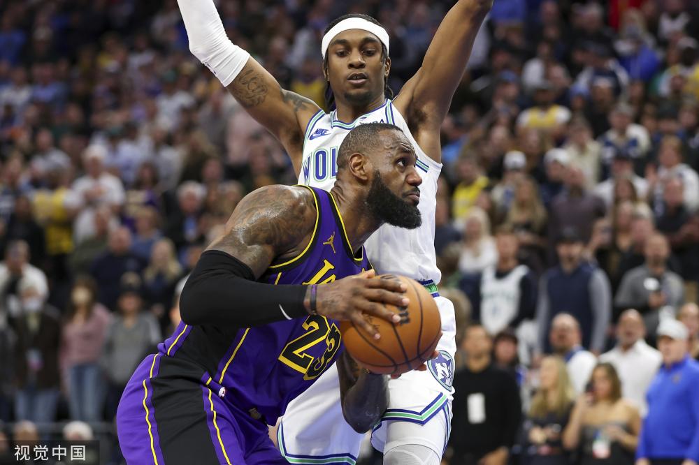 他并不迷恋 他并不迷恋